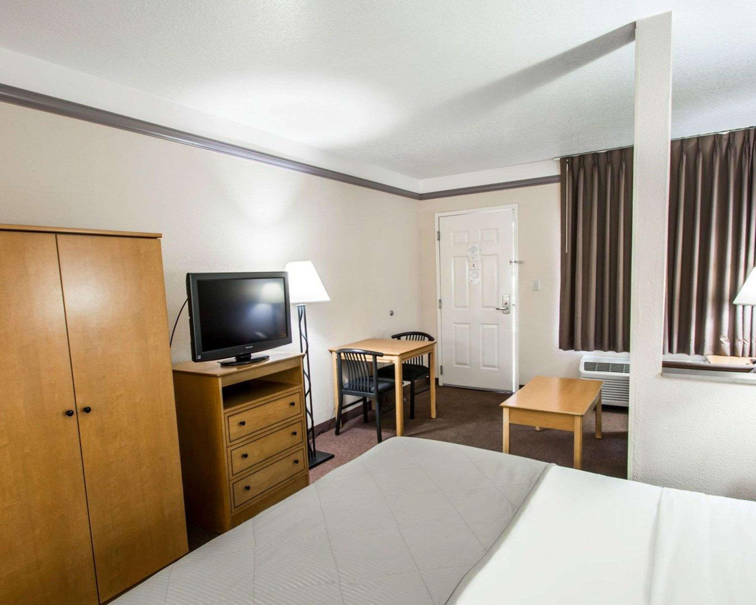 Maingate Garden Inn Киссимми Экстерьер фото